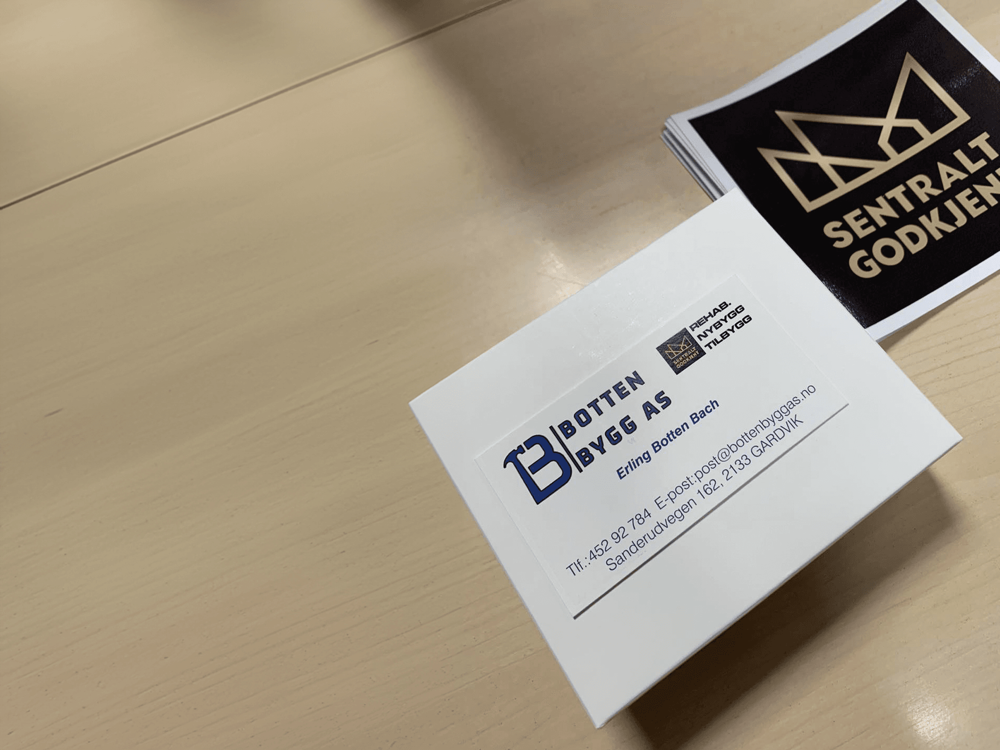 Visittkort for Botten Bygg AS - Trykksaker fra Informativ Reklame